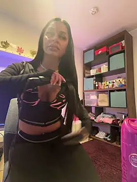 Snapshot of sweetxlayla chatting on March 1, 2026, 1:46 pm sweetxlayla online show from March 1, 2026, 1:46 pm