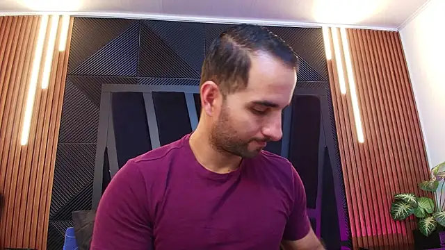 lorenzo walker 1 online show from February 11, 2026, 5:29 pm