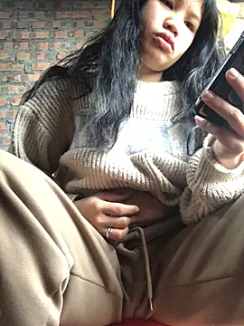 Minhkhue121 online show from February 1, 2026, 1:48 am