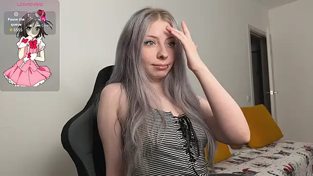 Snapshot of Mariko69meow chatting on February 6, 2026, 5:16 pm Mariko69meow online show from February 6, 2026, 5:16 pm