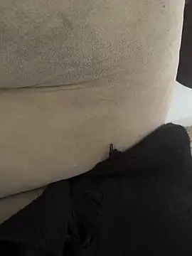 cdzinhahanna online show from March 7, 2026, 6:16 pm