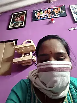 Snapshot of Tamil_Hot_Divya chatting on February 2, 2026, 6:06 pm Tamil Hot Divya online show from February 2, 2026, 6:06 pm