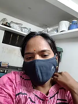 Snapshot of Tamil_Hot_Divya chatting on February 8, 2026, 12:25 am Tamil Hot Divya online show from February 8, 2026, 12:25 am