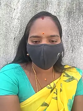 Snapshot of Tamil_Hot_Divya chatting on February 9, 2026, 5:22 am Tamil Hot Divya online show from February 9, 2026, 5:22 am