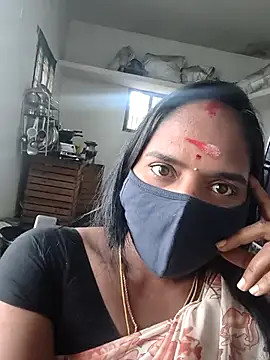 Snapshot of Tamil_Hot_Divya chatting on February 10, 2026, 6:39 am Tamil Hot Divya online show from February 10, 2026, 6:39 am