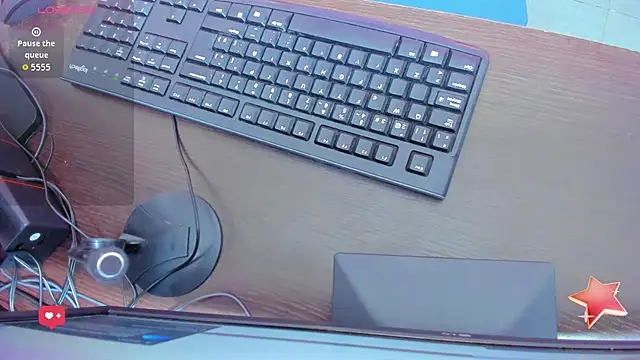 emilywilliis online show from February 18, 2026, 12:34 pm