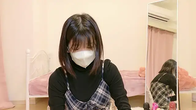 Snapshot of yuruchan_ chatting on February 25, 2026, 7:29 am yuruchan online show from February 25, 2026, 7:29 am