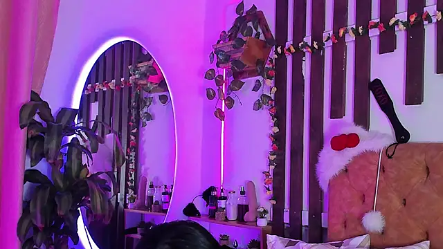 Snapshot of MeowMota_ chatting on February 7, 2026, 6:11 pm MeowMota online show from February 7, 2026, 6:11 pm