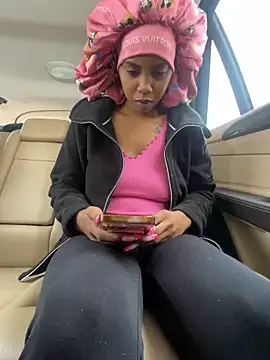 oshun6360 online show from February 17, 2026, 4:13 pm