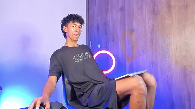 neitan miller  online show from February 28, 2026, 9:43 am