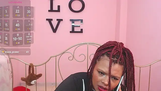 Snapshot of Choloeadams_xxx chatting on February 21, 2026, 12:06 pm Choloeadams xxx online show from February 21, 2026, 12:06 pm