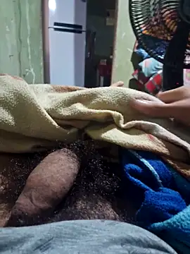 Utaca02 online show from February 27, 2026, 7:03 pm