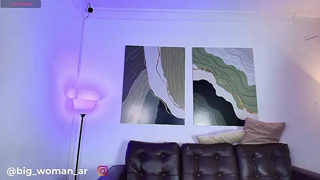 Snapshot of big_woman chatting on February 11, 2026, 3:11 am big woman online show from February 11, 2026, 3:11 am