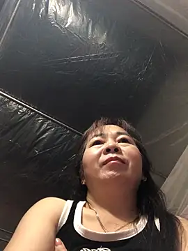 -Mery- online show from February 25, 2026, 6:17 pm