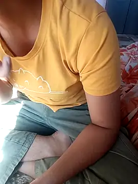 eddy girl online show from February 6, 2026, 8:18 am