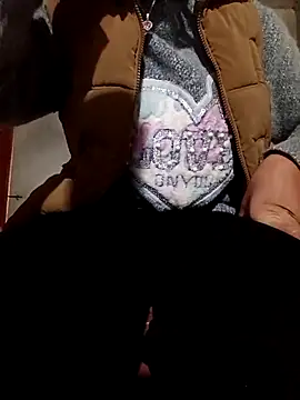 Snapshot of hoahong2 chatting on February 3, 2026, 6:00 am hoahong2 online show from February 3, 2026, 6:00 am