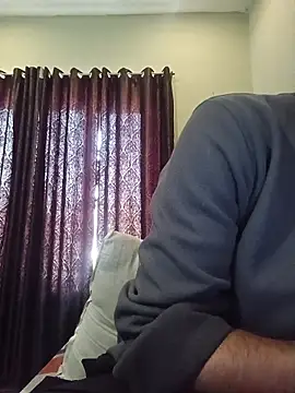 Snapshot of your_bad_boy0001 chatting on February 9, 2026, 6:28 am your bad boy0001 online show from February 9, 2026, 6:28 am