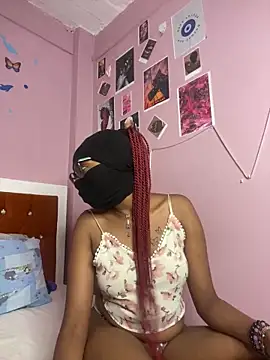 Snapshot of thakhiii3 chatting on March 4, 2026, 12:33 pm thakhiii3 online show from March 4, 2026, 12:33 pm