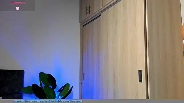 thiago ferrari  online show from February 27, 2026, 9:04 pm