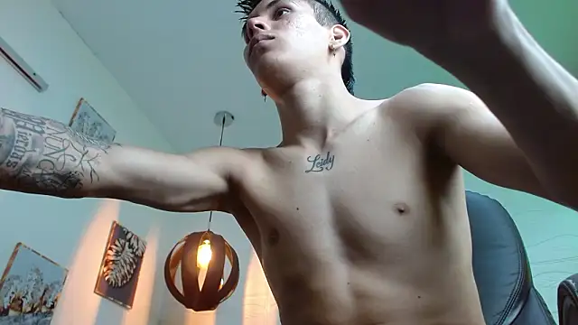 Snapshot of paullcb chatting on February 24, 2026, 3:26 am paullcb online show from February 24, 2026, 3:26 am