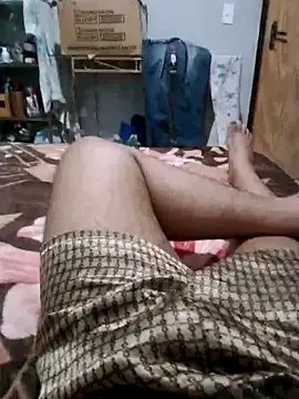 Snapshot of T-cros chatting on February 22, 2026, 12:01 am T-cros online show from February 22, 2026, 12:01 am