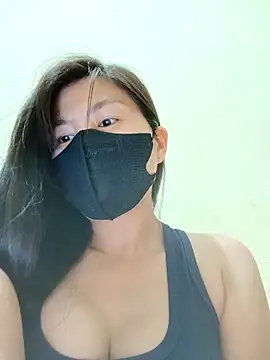 Lyly-68688 online show from February 24, 2026, 2:04 pm