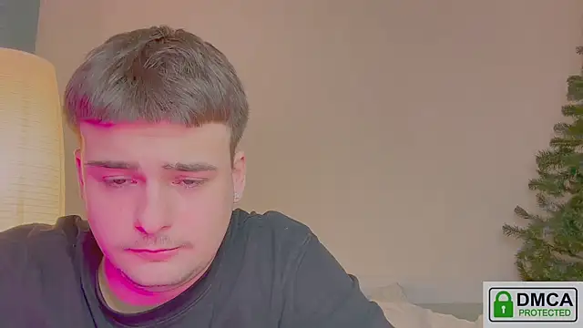 your molly mark  online show from January 17, 2026, 4:22 pm