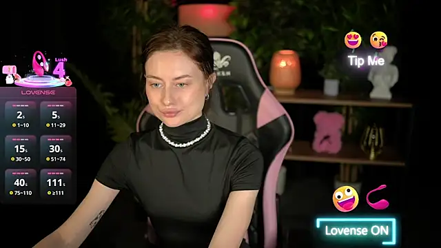 Snapshot of baby_luna_xo chatting on February 14, 2026, 4:26 pm baby luna xo online show from February 14, 2026, 4:26 pm