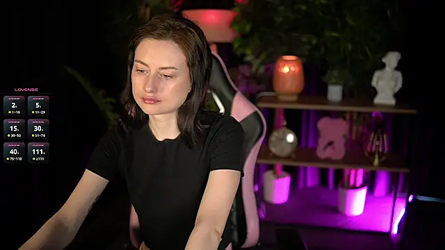 Snapshot of baby_luna_xo chatting on February 18, 2026, 9:49 am baby luna xo online show from February 18, 2026, 9:49 am