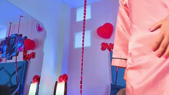 Snapshot of LilibetWeber chatting on February 17, 2026, 12:12 pm LilibetWeber online show from February 17, 2026, 12:12 pm