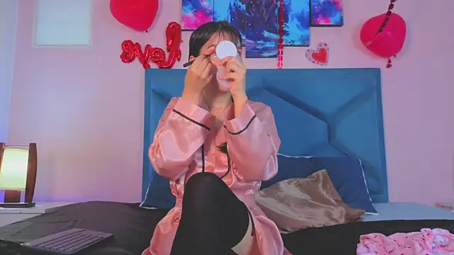 Snapshot of LilibetWeber chatting on February 20, 2026, 12:16 pm LilibetWeber online show from February 20, 2026, 12:16 pm