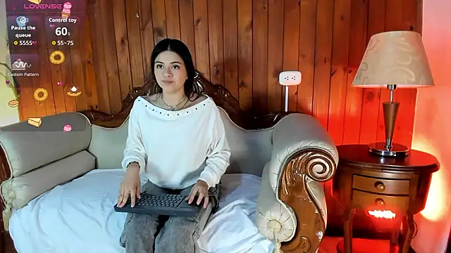 Snapshot of CottonCloud20 chatting on February 23, 2026, 1:41 pm CottonCloud20 online show from February 23, 2026, 1:41 pm