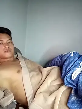 Maycute18 online show from February 11, 2026, 2:11 pm