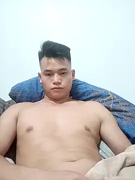 Maycute18 online show from March 4, 2026, 1:50 pm