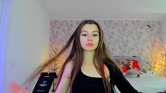 Snapshot of Hot_Molly5 chatting on February 14, 2026, 10:45 am Hot Molly5 online show from February 14, 2026, 10:45 am