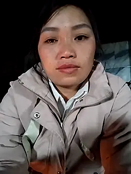 lia-coy online show from February 13, 2026, 12:50 am