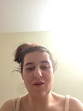 Snapshot of Ashlovescannabis chatting on February 23, 2026, 1:47 am Ashlovescannabis online show from February 23, 2026, 1:47 am