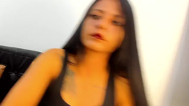 Snapshot of KiaraBlack_01 chatting on February 19, 2026, 8:49 pm KiaraBlack 01 online show from February 19, 2026, 8:49 pm