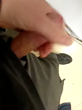 Snapshot of testmailx75 chatting on February 4, 2026, 2:23 pm testmailx75 online show from February 4, 2026, 2:23 pm