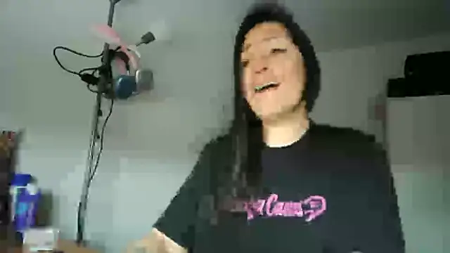 Snapshot of Yulian_Milf chatting on February 25, 2026, 10:36 am Yulian Milf online show from February 25, 2026, 10:36 am