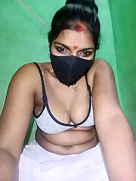 Snapshot of Cute__tanu chatting on February 8, 2026, 5:38 pm Cute tanu online show from February 8, 2026, 5:38 pm