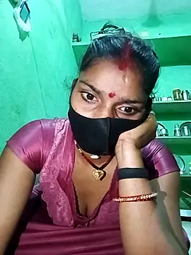 Snapshot of Cute__tanu chatting on February 17, 2026, 7:53 pm Cute tanu online show from February 17, 2026, 7:53 pm