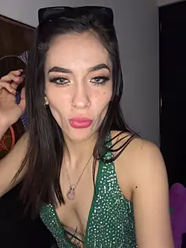 MamiSoft420 online show from March 2, 2026, 6:03 am