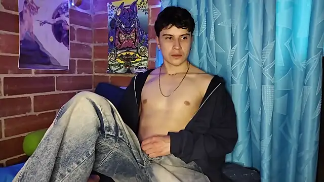 Snapshot of PaulDamico chatting on February 13, 2026, 10:50 pm PaulDamico online show from February 13, 2026, 10:50 pm