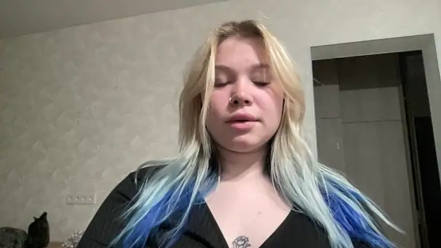 Snapshot of Lulu_Di chatting on March 2, 2026, 8:37 pm Lulu Di online show from March 2, 2026, 8:37 pm