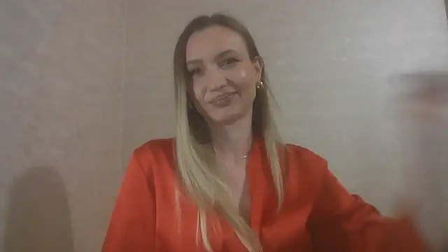 Snapshot of AureliaStar450 chatting on February 11, 2026, 1:43 am AureliaStar450 online show from February 11, 2026, 1:43 am