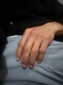 Snapshot of TU_PITUDO_FAV_BB_19CM chatting on February 4, 2026, 3:18 pm TU PITUDO FAV BB 19CM online show from February 4, 2026, 3:18 pm