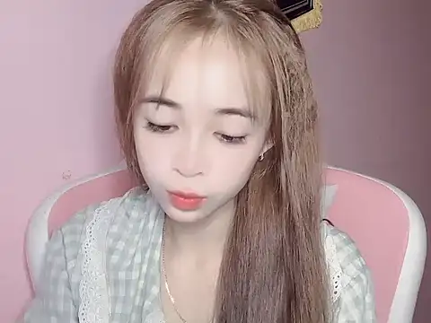 Emily031 online show from February 20, 2026, 4:40 pm