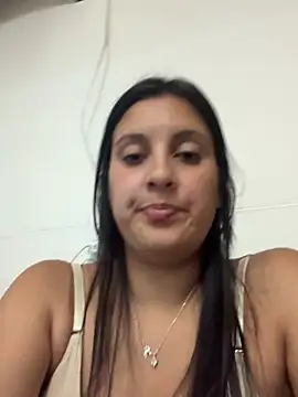 Snapshot of Jimena_luvv chatting on February 14, 2026, 3:47 am Jimena luvv online show from February 14, 2026, 3:47 am