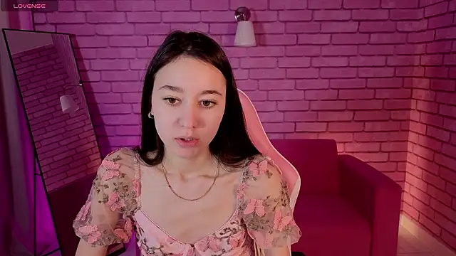 Snapshot of Nicole_Brownie chatting on February 22, 2026, 12:56 am Nicole Brownie online show from February 22, 2026, 12:56 am